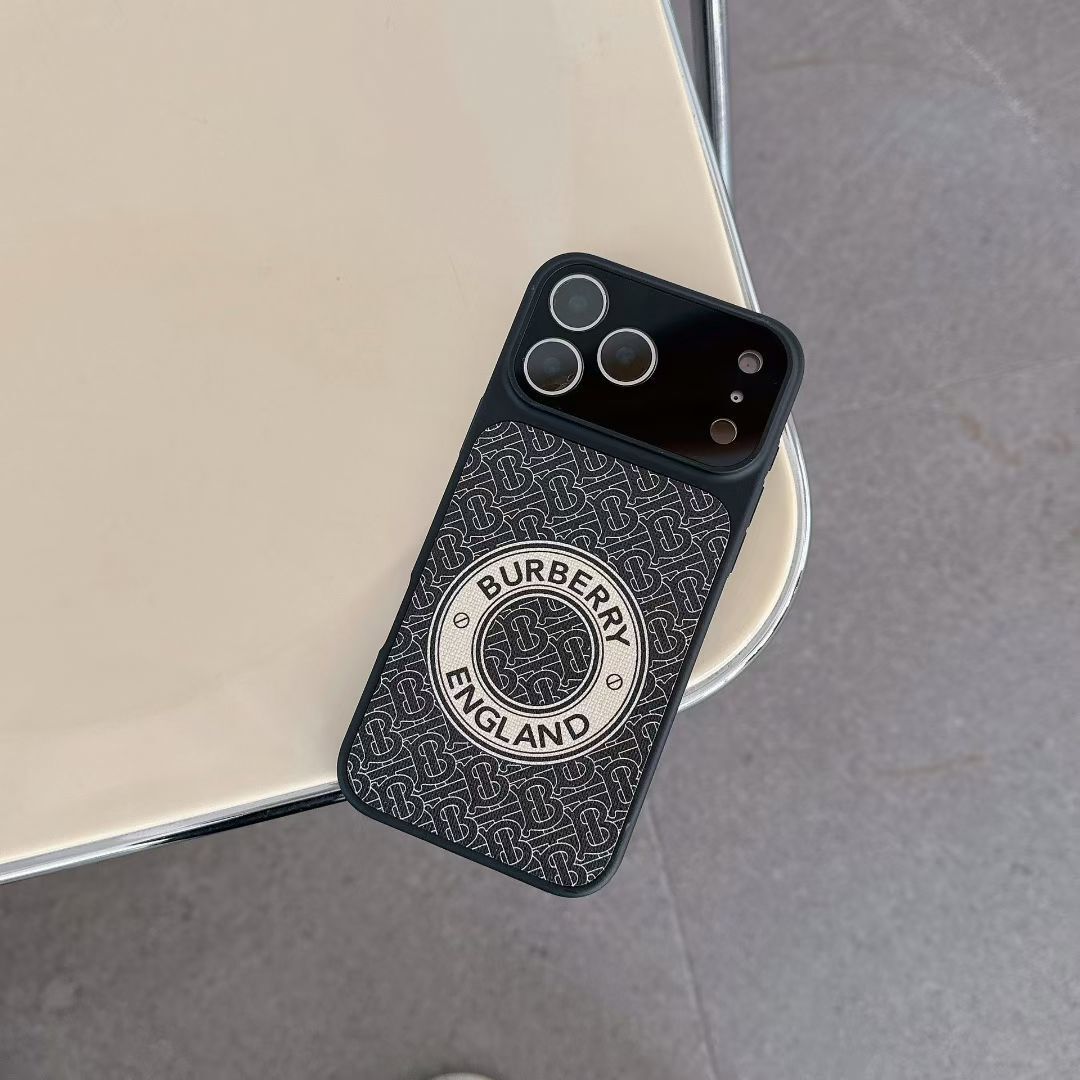 Burberry Phone Case Lens Protector Style