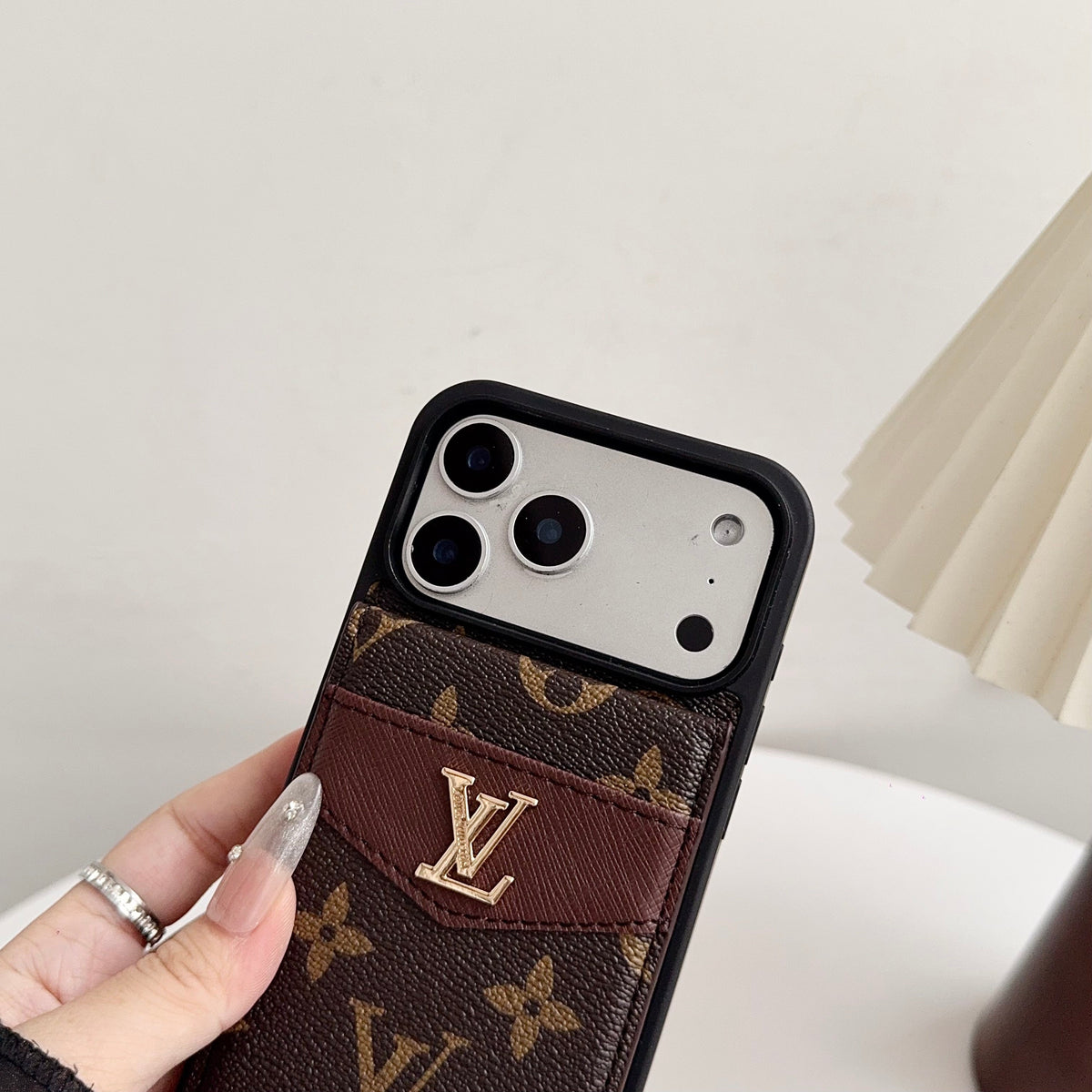 Folding Card Holder Louis V iPhone Case