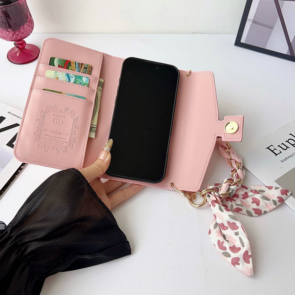 GG Plain Leather Crossbody Wallet Case