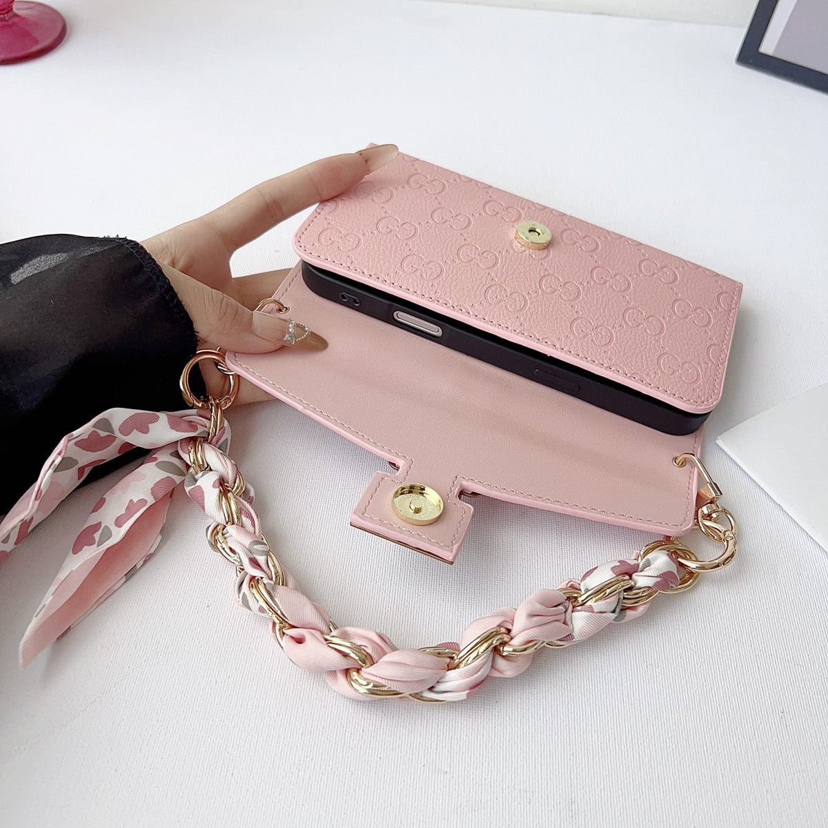 GG Plain Leather Crossbody Wallet Case