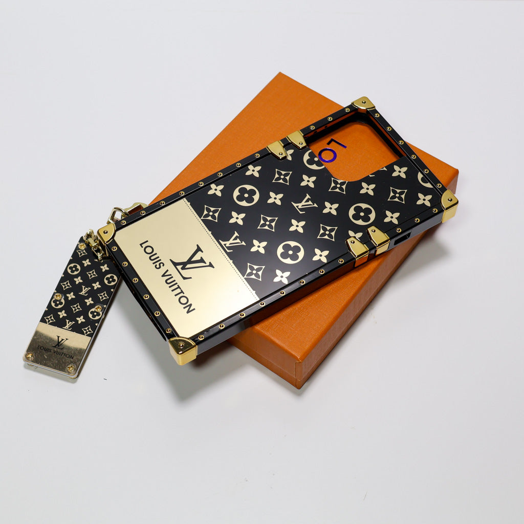 LV reverse monogram Eye Trunk case showing the patterned back cover and edge protection