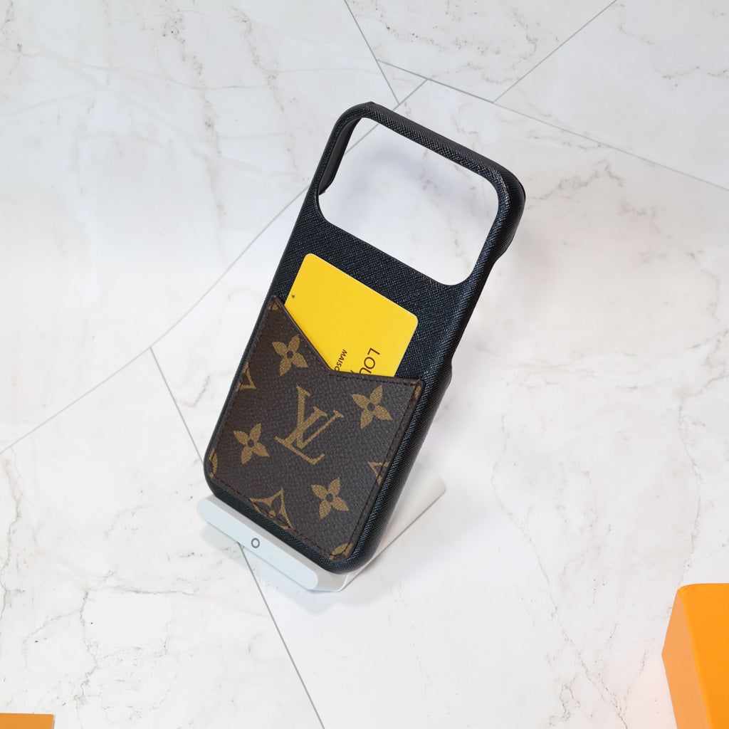 Louis Vuitton Case Card Holder