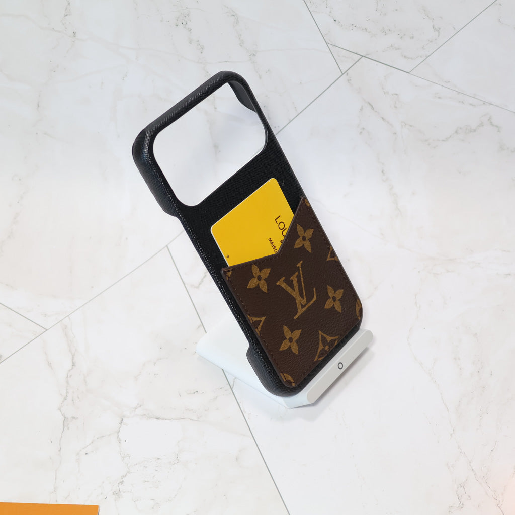 Louis Vuitton Case Card Holder