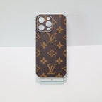 Detailed product view of the electroplated iPhone case and its metallic edge finish
