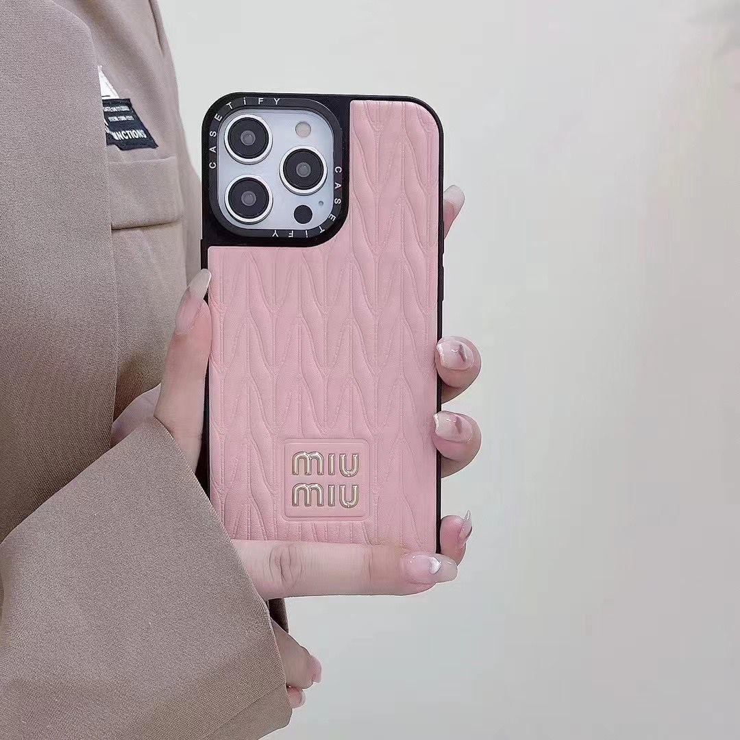 Miu Miu Case