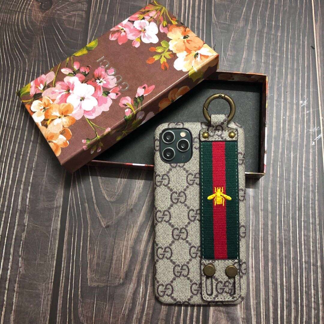 iPhone Case Hand Strap Ophidia Design