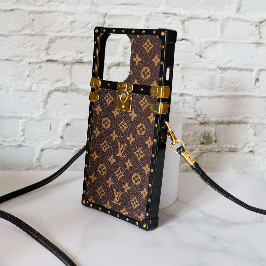 Designer trunk iPhone case right side view showing the reinforced protective edge